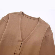 Loose sleeved knitted jacket mini skirt