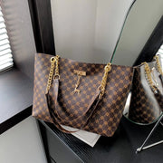 New Handbag Texture Soft Leather Large Capacity Tote Women Bag With Hanging Accessories Shoulder Bag