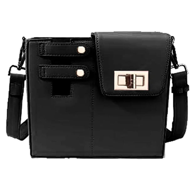 Outdoor portable crossbody water cup protection