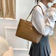 New Handbag Texture Soft Leather Large Capacity Tote Women Bag With Hanging Accessories Shoulder Bag
